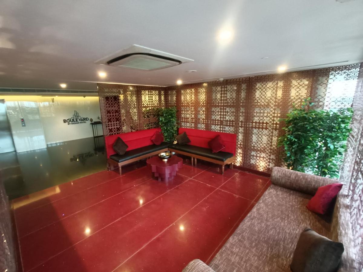 Boulevard By Design Hotel Chennai Exterior photo