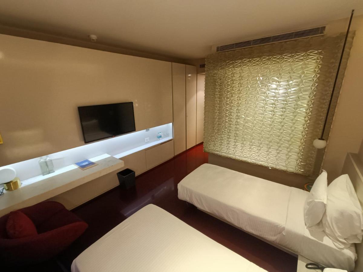Boulevard By Design Hotel Chennai Exterior photo