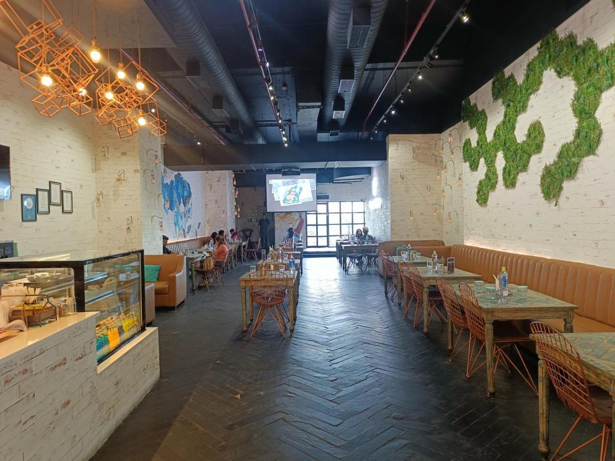 Boulevard By Design Hotel Chennai Exterior photo