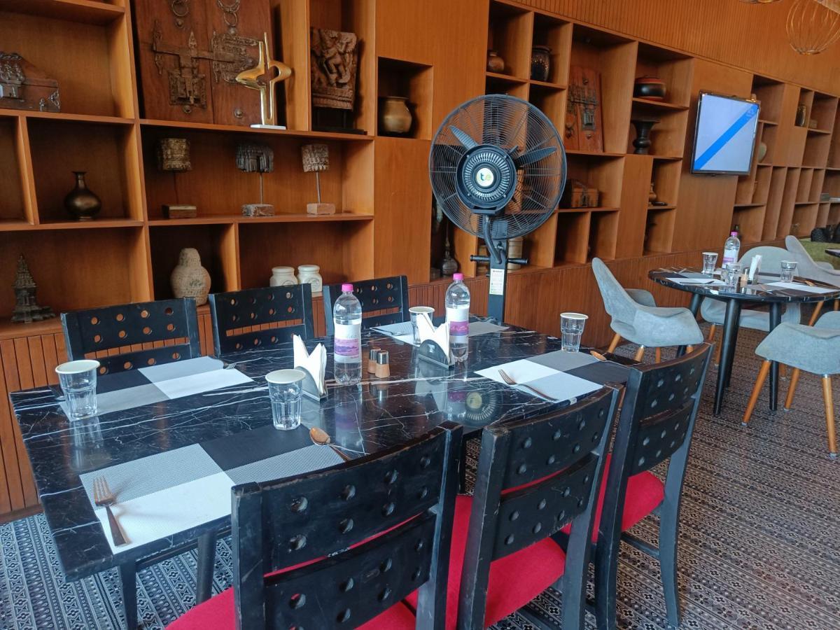 Boulevard By Design Hotel Chennai Exterior photo
