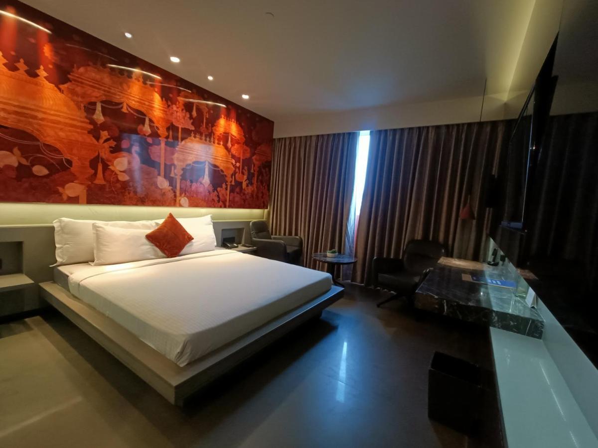 Boulevard By Design Hotel Chennai Exterior photo